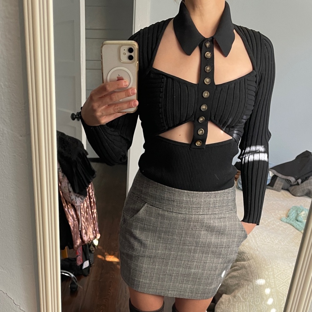 Revolve + Significant Other - Delta Ribbed Top (2) - Picture 4 of 8